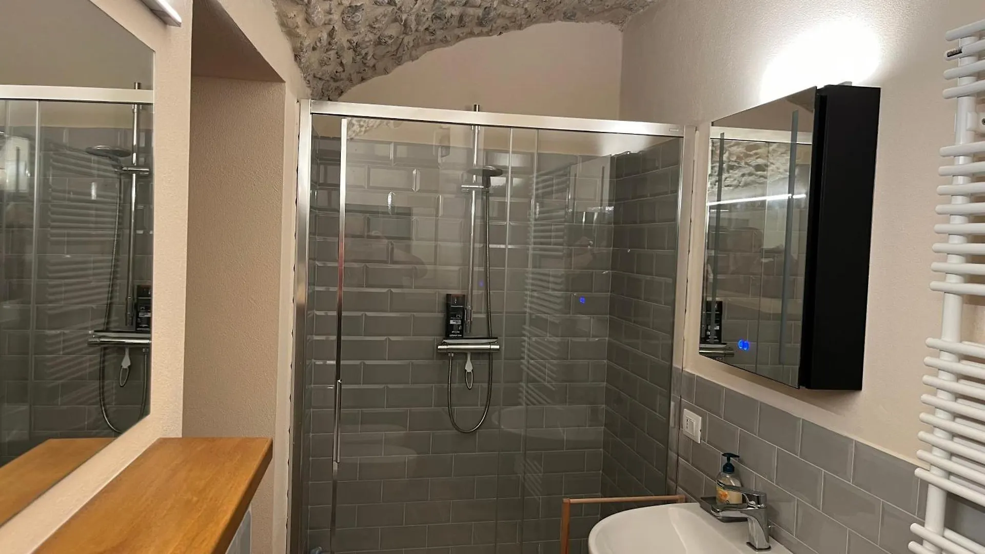 L Antica Porta Apartment Bedonia 0*,