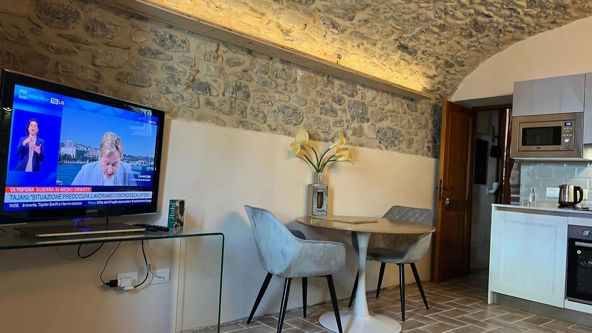 L Antica Porta Apartment Bedonia Italy